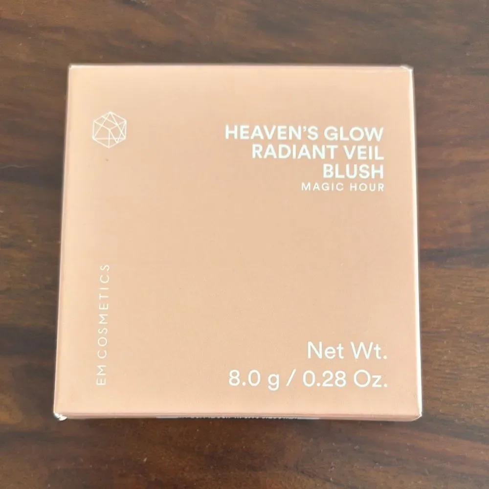 EM Cosmetics Radiant Veil Blush in Magic Hour pink sparkles lightweight NWT